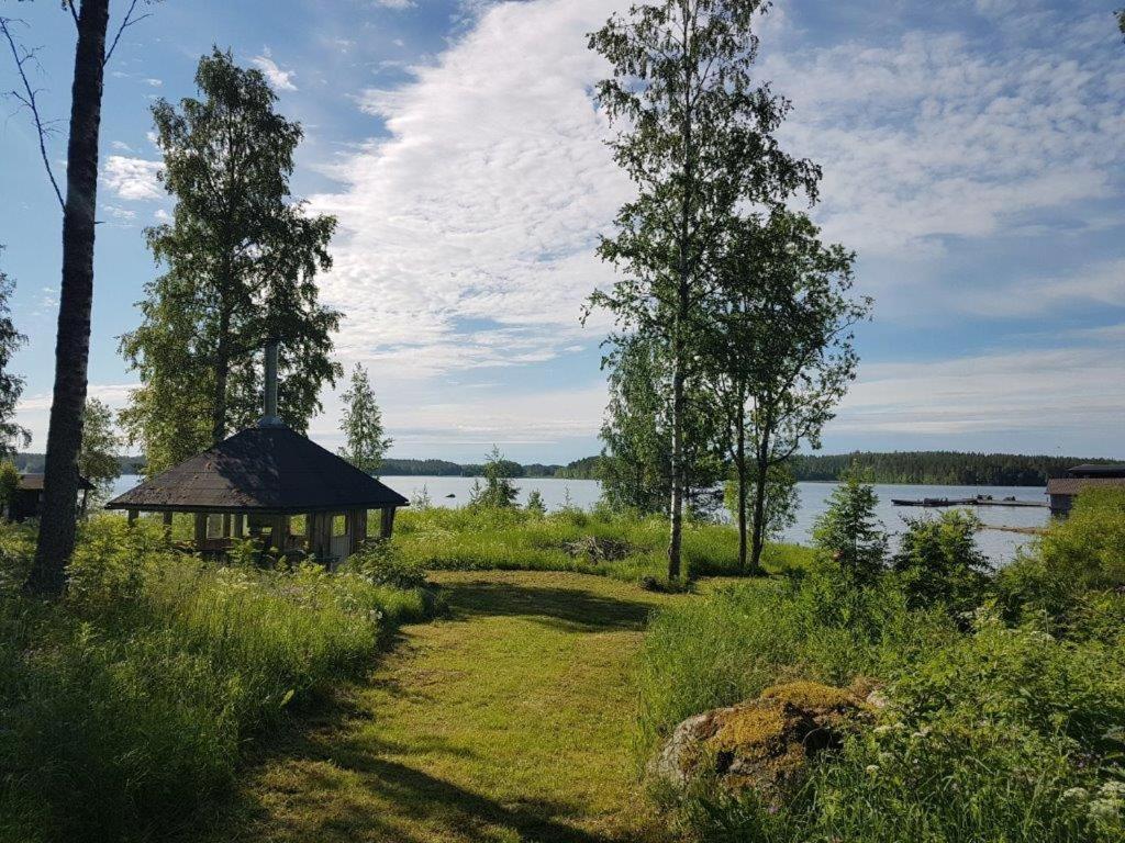 Tarina-Aho Bed & Breakfast Vuonislahti Exterior photo